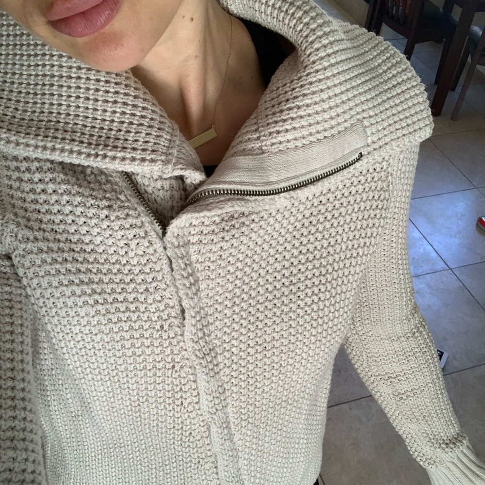 Sweater jacket